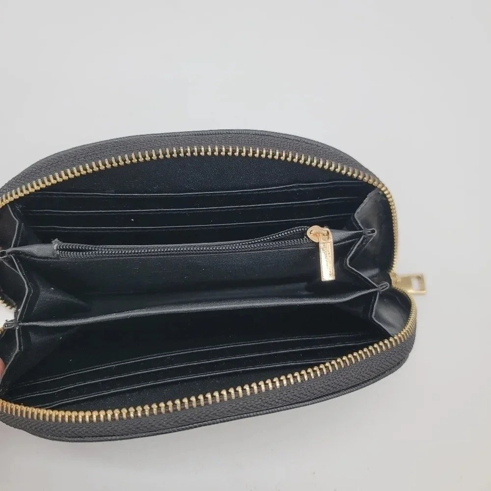 Joan Vass New York Black Lizard Embossed Wallet Gold - Picture 9 of 9